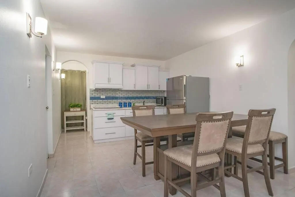Senderos 2 A 3 Bdr Apt 4 Min From The Beach Rincon 0*,  Porto Rico