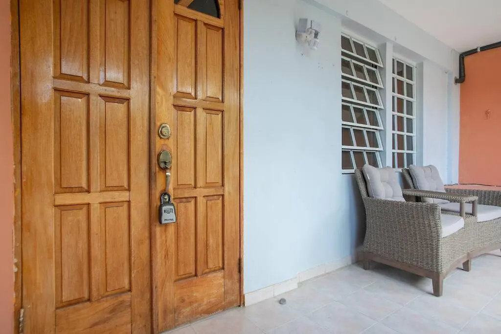Senderos 2 A 3 Bdr Apt 4 Min From The Beach Rincon